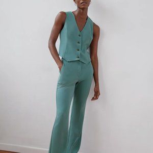 Babaton Bradshaw Vest in Yucca Green Size 4